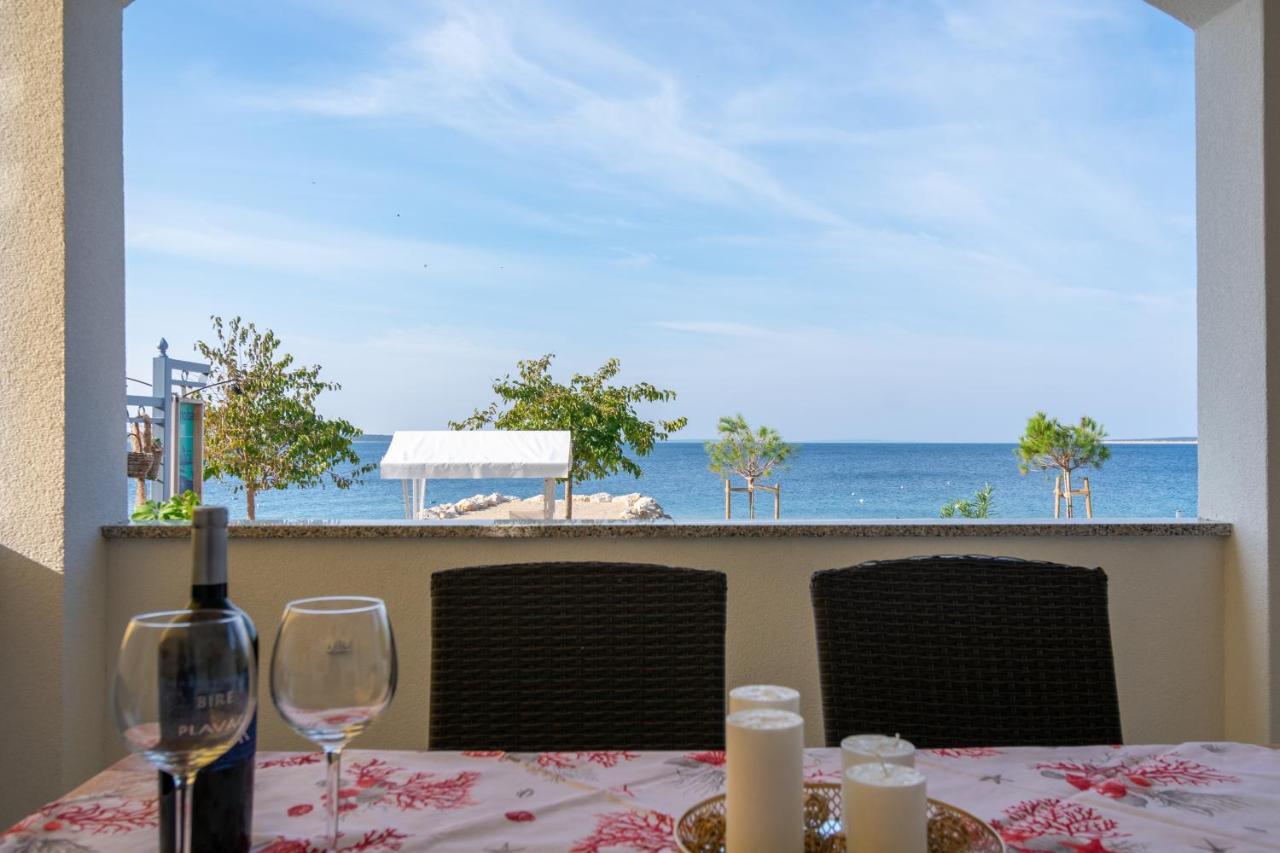 Apartments By The Sea Mandre, Pag - 4093 科兰 外观 照片