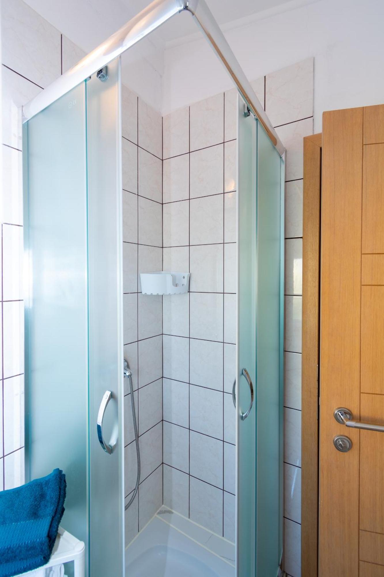 Apartments By The Sea Mandre, Pag - 4093 科兰 客房 照片
